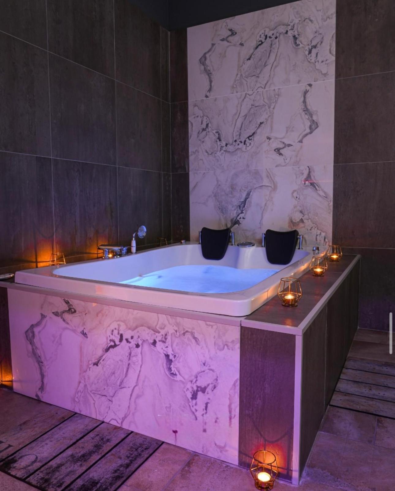 Double Room Spa Access,1739776341:JPEG